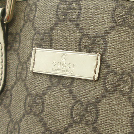 Gucci(����) 189896 GG�ΰ� PVC �ٰ� ��Ʈ�� [�̾�������] �̹���4 - ���̺��� �߰���ǰ