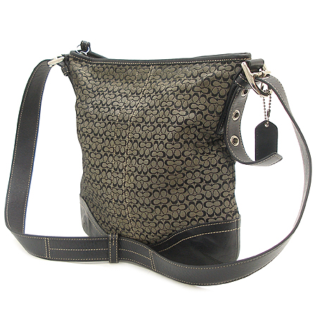 Coach(��ġ) F10944 �ñ׳��� ũ�ν��� �̹���2 - ���̺��� �߰���ǰ