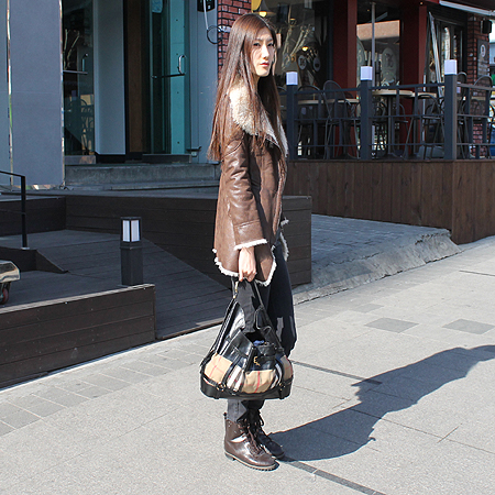 Burberry(������) ���μ� üũ�к긯 �������� ȥ�� ����ΰ� ����� [��������] �̹���6 - ���̺��� �߰���ǰ