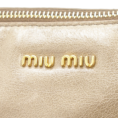 MiuMiu(�̿�̿�) ���� ��ÿ �Ŀ�ġ ����� [��������] �̹���4 - ���̺��� �߰���ǰ