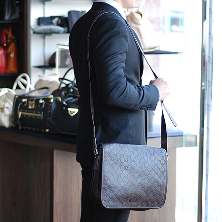 Gucci(����) 145844 GG �ΰ� �ø� ���� ũ�ν��� �̹���7 - ���̺��� �߰���ǰ