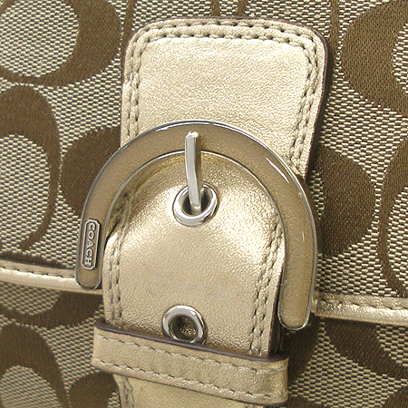 Coach(��ġ) 45623 �ñ׳�ó �ڰ��� ũ�ν��� �̹���4 - ���̺��� �߰���ǰ