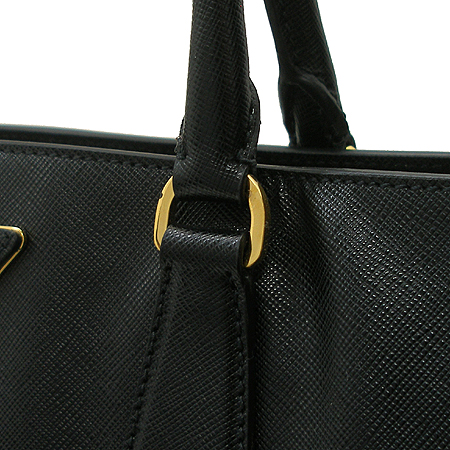 Prada(�����) BN1844 SAFFIANO LUX ���� ���ǾƳ� ��Ʈ�� �̹���5 - ���̺��� �߰���ǰ