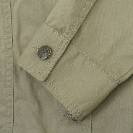 Armani(�Ƹ�����) �� ���� �̹���3 - ���̺��� �߰���ǰ