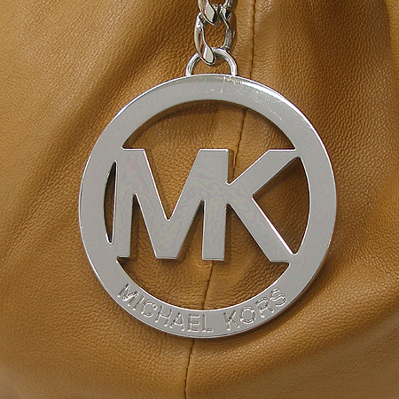 MICHAELKORS (����Ŭ�ھ) ���� ü�� ȣ�� ����� �̹���4 - ���̺��� �߰���ǰ