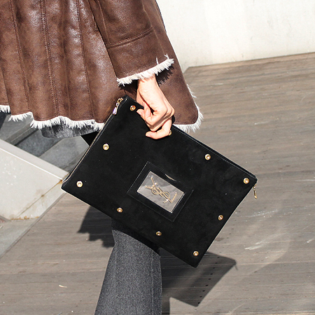 YSL(�Ի��ζ�) 254537 ���� �ΰ� ��� ���� �����̵� Ŭ��ġ�� [�б�������] �̹���6 - ���̺��� �߰���ǰ