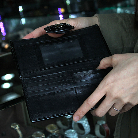 Fendi(���) 8M0032 B-FENDI ��Ŭ ���� ���� ������ [�̾�������] �̹���6 - ���̺��� �߰���ǰ