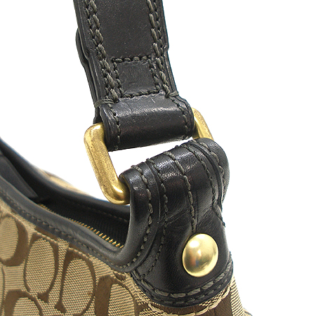 Coach(��ġ) �ñ׳��� �к긯 ����� �̹���3 - ���̺��� �߰���ǰ