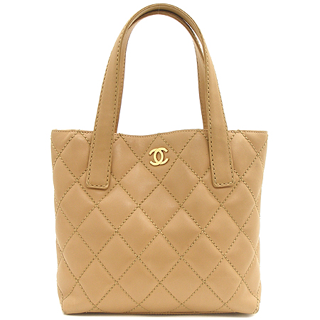 Chanel()  ΰ ϵ Ƽġ Ʈ []