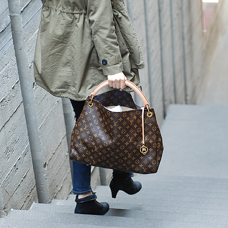Louis Vuitton(���̺���) M40249 ���׷� ĵ���� ��ġMM ����� �̹���5 - ���̺��� �߰���ǰ