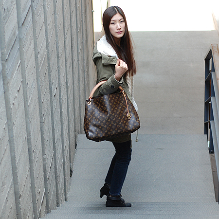 Louis Vuitton(���̺���) M40249 ���׷� ĵ���� ��ġMM ����� �̹���6 - ���̺��� �߰���ǰ