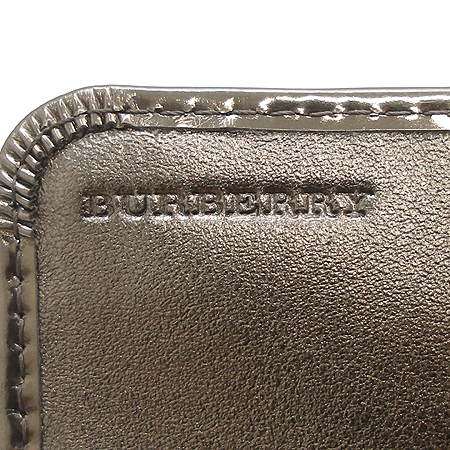 Burberry(������) 36326461 �� ��� üũ PVC ��Ż�� ��Ƽġ ������ �̹���5 - ���̺��� �߰���ǰ
