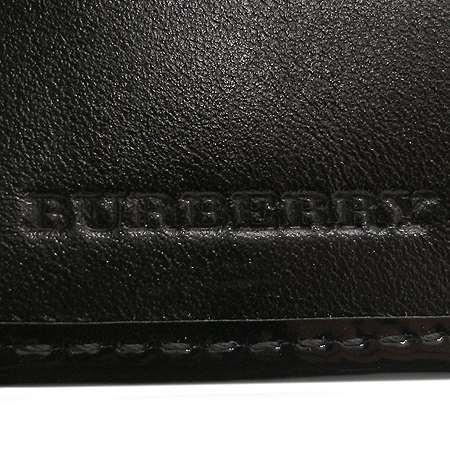 Burberry(������) �� ��� üũ ���̴�Ʈ ��Ƽġ 3�� ������ �̹���4 - ���̺��� �߰���ǰ