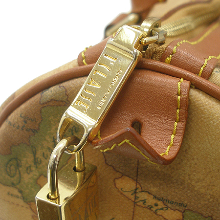 ALVIERO MARTINI(�˺񿡷� ����Ƽ��) 8930 �ΰ� PVC ������ ��Ʈ�� [�б�����������2ȣ��] �̹���3 - ���̺��� �߰���ǰ