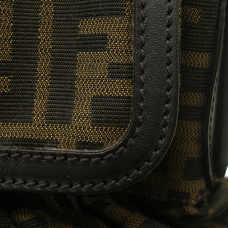 Fendi(���) 8BR436 FF�ΰ� ��ī �к긯 ����� [�б�����������2ȣ��] �̹���5 - ���̺��� �߰���ǰ