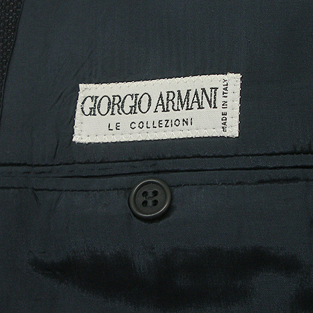 GIORGIO ARMANI(�������� �Ƹ�����) ���� �̹���4 - ���̺��� �߰���ǰ