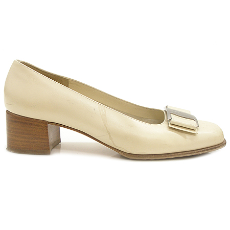 Ferragamo(��󰡸�) �ٶ� ��� ������ ���� �̹���3 - ���̺��� �߰���ǰ