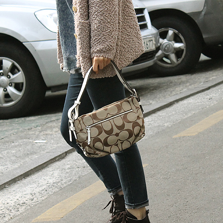 Coach(��ġ) 15068 �ñ׳�ó �ڰ��� ����� �̹���7 - ���̺��� �߰���ǰ