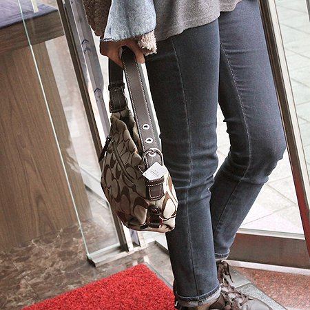 Coach(��ġ) 15068 �ñ׳�ó �ڰ��� ���� �÷� ����� �̹���7 - ���̺��� �߰���ǰ