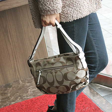 Coach(��ġ) 15068 �ñ׳�ó �ڰ��� ����� �̹���6 - ���̺��� �߰���ǰ