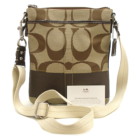 Coach(��ġ) 42619 �ñ׳�ó �ڰ��� ũ�ν��� �̹���2 - ���̺��� �߰���ǰ