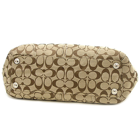 Coach(��ġ) �ñ׳�ó �ڰ��� ����� �̹���4 - ���̺��� �߰���ǰ