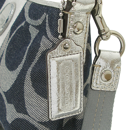Coach(��ġ) 17439 �ñ׳�ó �ڰ��� �ǹ� ��Ƽġ 2WAY �̹���3 - ���̺��� �߰���ǰ
