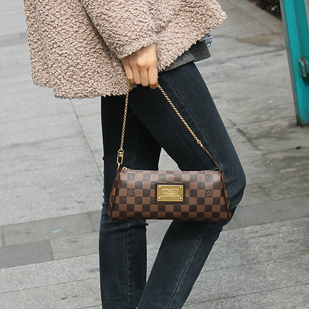 Louis Vuitton(���̺���) N55213 �ٹ̿����� ĵ���� ����Ŭ��ġ 2WAY [��������] �̹���7 - ���̺��� �߰���ǰ