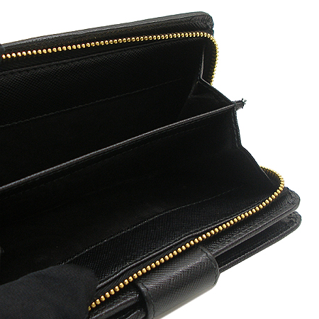 Prada(�����) 1M1225 SAFFIANO METAL ¤�� ������ [�б�����������2ȣ��] �̹���4 - ���̺��� �߰���ǰ