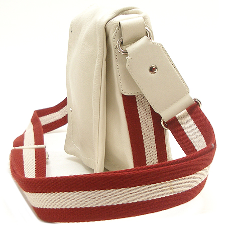 Bally(�߸�) TAYLOR ȭ��Ʈ ���� ��� �̴� ũ�ν��� �̹���3 - ���̺��� �߰���ǰ