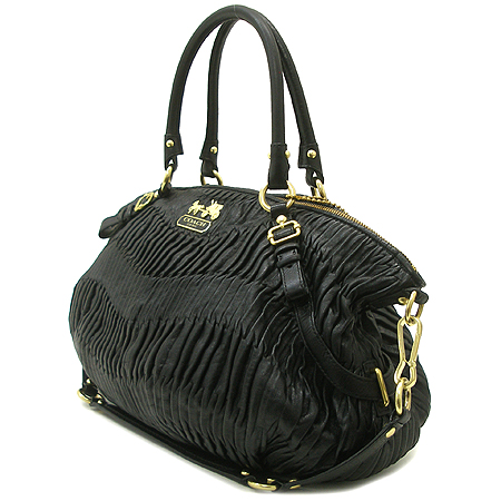 Coach(��ġ) 15947 �ŵ� ���� ���Ǿ� ��Ʈ�� + ��� ��Ʈ�� �̹���3 - ���̺��� �߰���ǰ