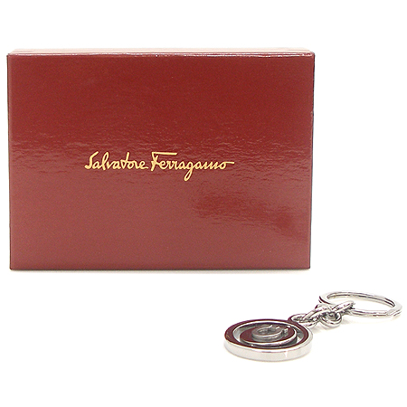 Ferragamo(��󰡸�) ���� ��ġ�Ϸΰ� ŰȦ�� �̹���2 - ���̺��� �߰���ǰ
