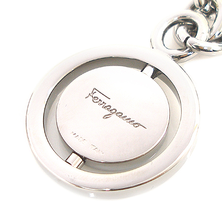 Ferragamo(��󰡸�) ���� ��ġ�Ϸΰ� ŰȦ�� �̹���3 - ���̺��� �߰���ǰ