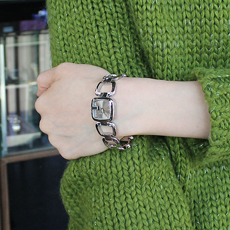 Gucci(����) YA 125507 ��ƿ ��� ������ �ð� [�б�������] �̹���7 - ���̺��� �߰���ǰ