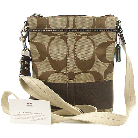 Coach(��ġ) 42619 �ñ׳�ó �ڰ��� ũ�ν��� �̹���2 - ���̺��� �߰���ǰ