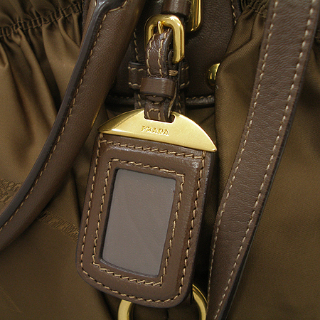 Prada(�����) �ж�� �к긯 ���� ���� Ʈ���� ��Ʈ�� + ��� ��Ʈ�� �̹���5 - ���̺��� �߰���ǰ