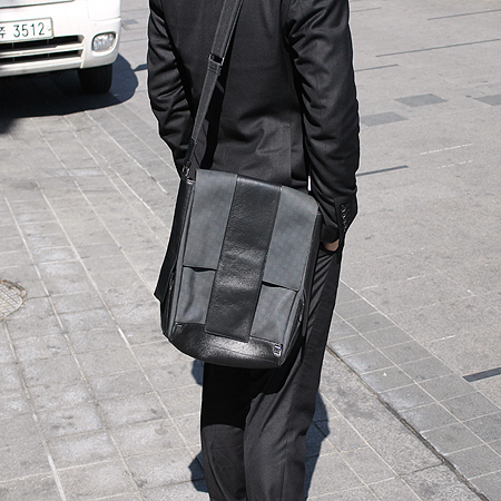 Dunhill(����) ���� �ΰ� PVC ũ�ν��� �̹���7 - ���̺��� �߰���ǰ