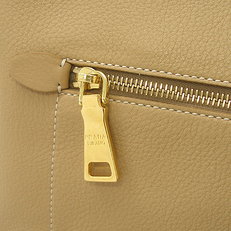 Prada(�����) BT0790 ������ ���� ������� ũ�ν��� [��������] �̹���4 - ���̺��� �߰���ǰ