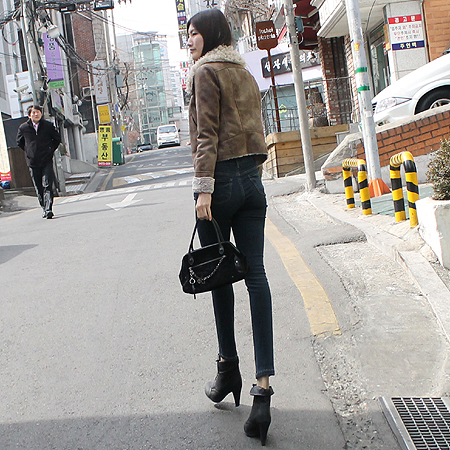 UNGARO(������) ����� �̹���5 - ���̺��� �߰���ǰ