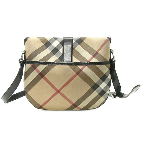 Burberry(������) ��� üũ ũ�ν��� �̹���3 - ���̺��� �߰���ǰ