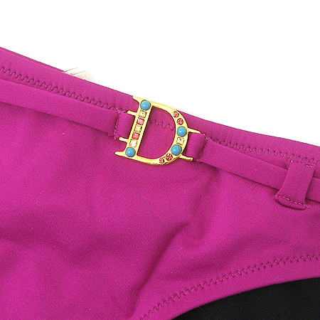 Dior(ũ����î���) ��Ű�� ������ �̹���5 - ���̺��� �߰���ǰ