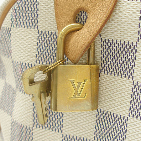 Louis Vuitton(���̺���) N41533 �ٹ̿� ���ָ� ĵ���� ���ǵ� 30 ��Ʈ�� [�б�������] �̹���3 - ���̺��� �߰���ǰ
