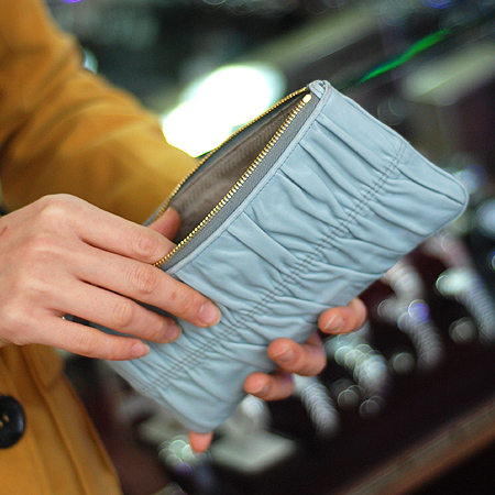 Prada(�����) 1M1152 ���� ������ �ٿ뵵 �Ŀ�ġ [��������] �̹���7 - ���̺��� �߰���ǰ