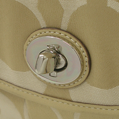 Coach(��ġ) 13139 �ñ׳��� �������к긯 2WAY �̹���5 - ���̺��� �߰���ǰ