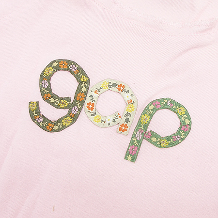 GAP(��) �Ƶ��� Ƽ �̹���3 - ���̺��� �߰���ǰ