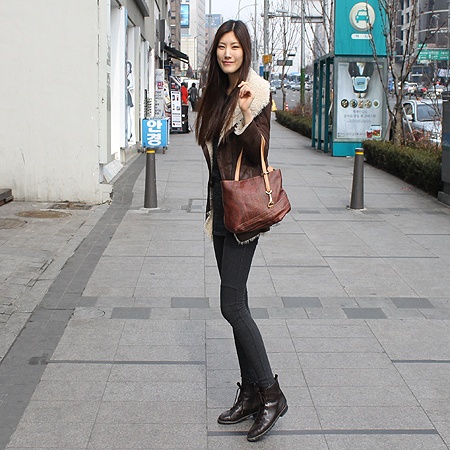 Etro(��Ʈ��) 1434 729 ������ PVC ��Ʈ�� �̹���5 - ���̺��� �߰���ǰ