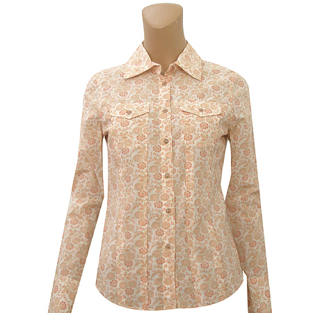 ��  ����