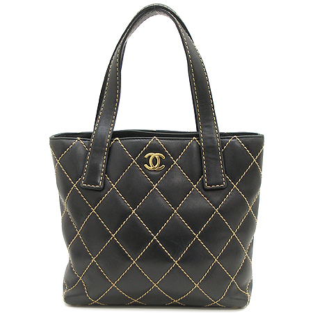Chanel()  ϵ Ƽġ ٰ Ʈ