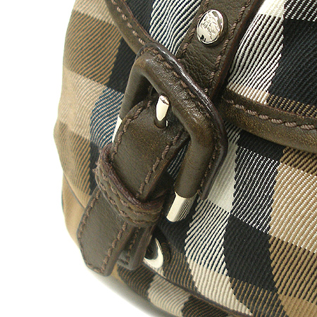 Burberry(������) HBA 641 ���μ� ������ 2-way �̹���5 - ���̺��� �߰���ǰ
