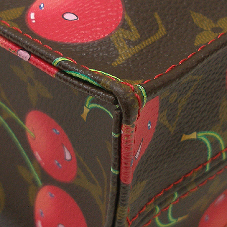 Louis Vuitton(���̺���) M95010 ���׷� ü������ ĵ���� ��ܶ� ��Ʈ�� �̹���5 - ���̺��� �߰���ǰ